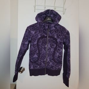 Lululemon Scooba Hoodie. Size 8. EUC.